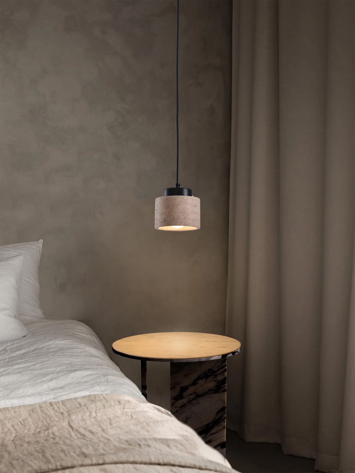 نموذج قلادة النصر E27 A